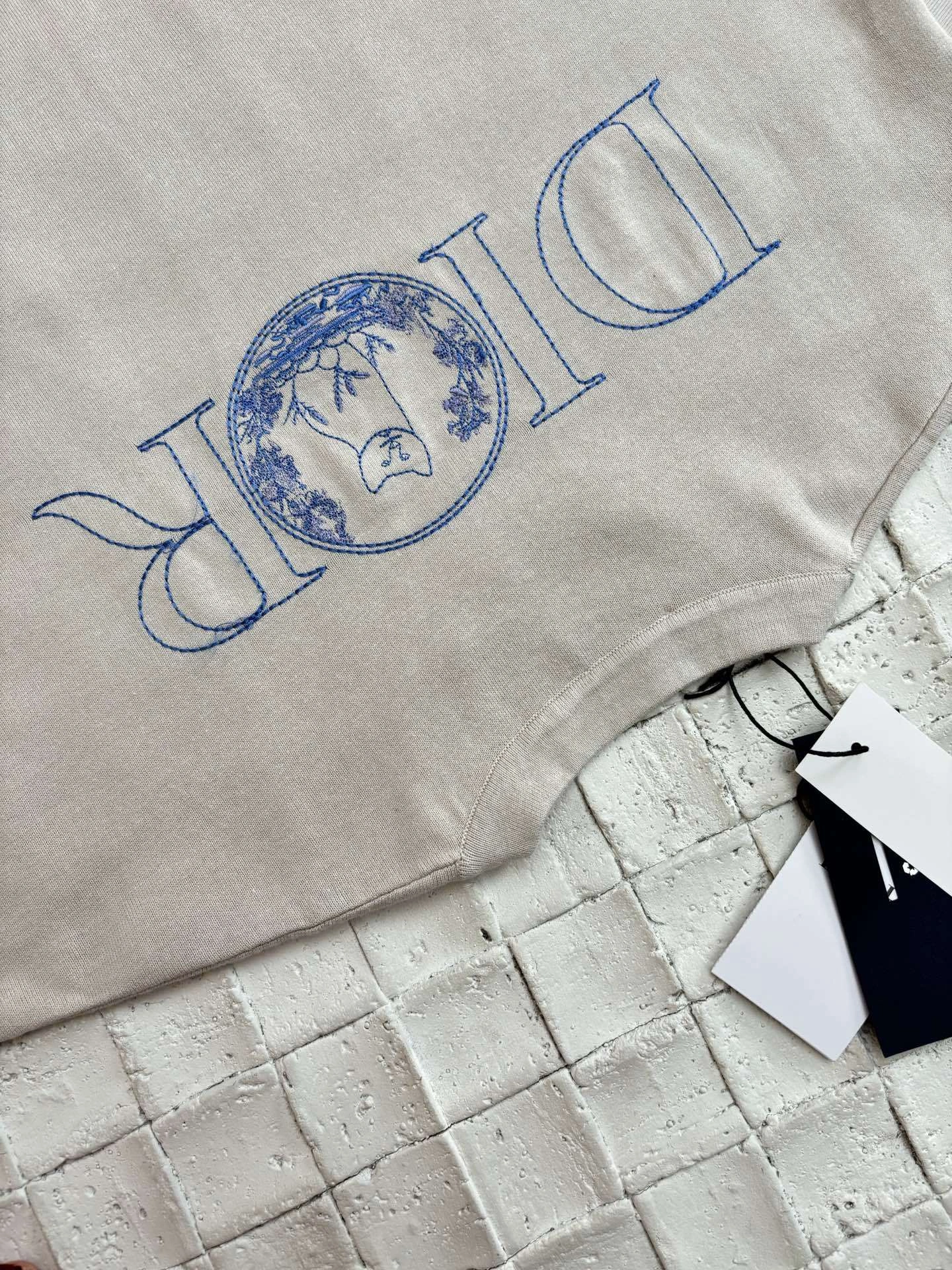 wg.luxury- 4ior embroidery Cotton oversize 2colour item:E-F363F1101-2
